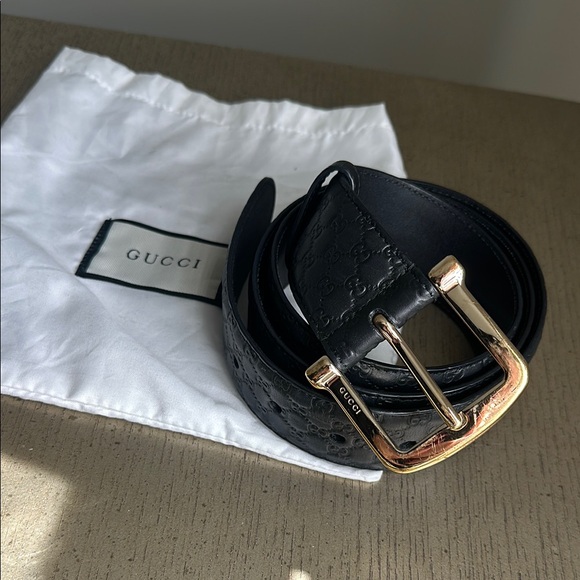 Gucci Black Leather Belt - Picture 1 of 4